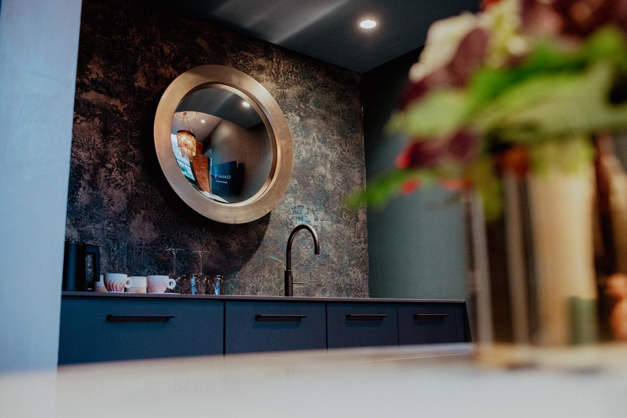 Forty Seven Manchester, Worldhotels Crafted Extérieur photo The kitchen at the 2019 edition of the World Economic Forum
