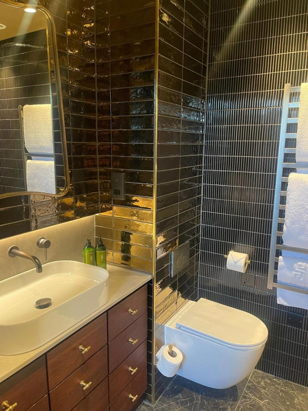 Forty Seven Manchester, Worldhotels Crafted Extérieur photo